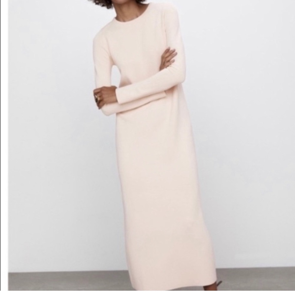 Zara Maxi Dress Ecru NWT size Medium.